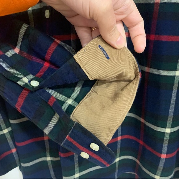 Barbour Men's Highland Check 19 Tailored Shirt in Navy Plaid Flannel Size XL - Picture 4 of 11